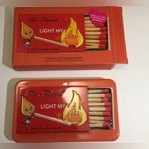 Too faced light my fire Palette